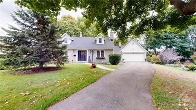 6 Elaine Pl, House other with 3 bedrooms, 3 bathrooms and 4 parking in Brockville ON | Image 1