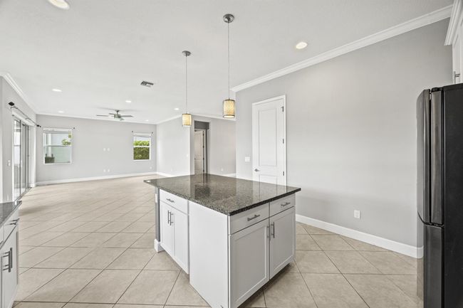 16007 Whippoorwill Cir, House other with 5 bedrooms, 4 bathrooms and null parking in Westlake FL | Image 19