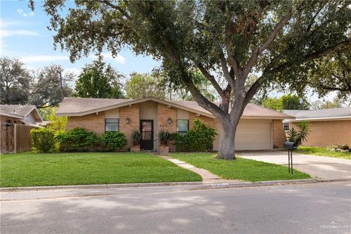 2213 Highland Avenue, McAllen, TX, 78501 | Card Image