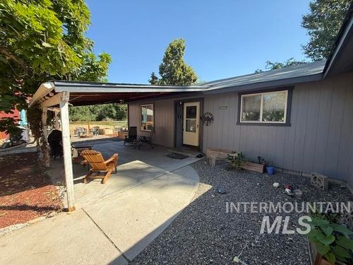 11230 N River Rd, Payette, ID, 83661-5063 | Card Image