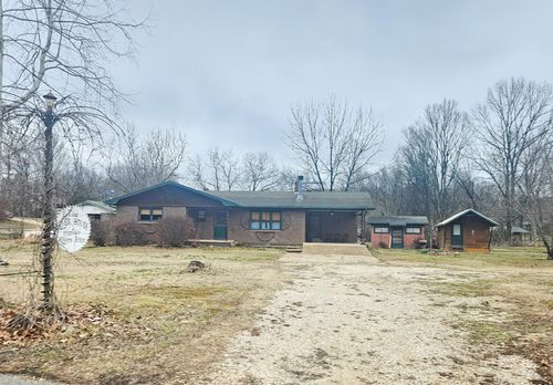 16211 Tom Akers Rd, Eminence, MO, 65466-6213 | Card Image