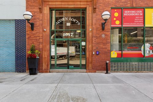 3g-1017 W Washington Boulevard, Chicago, IL, 60607 | Card Image