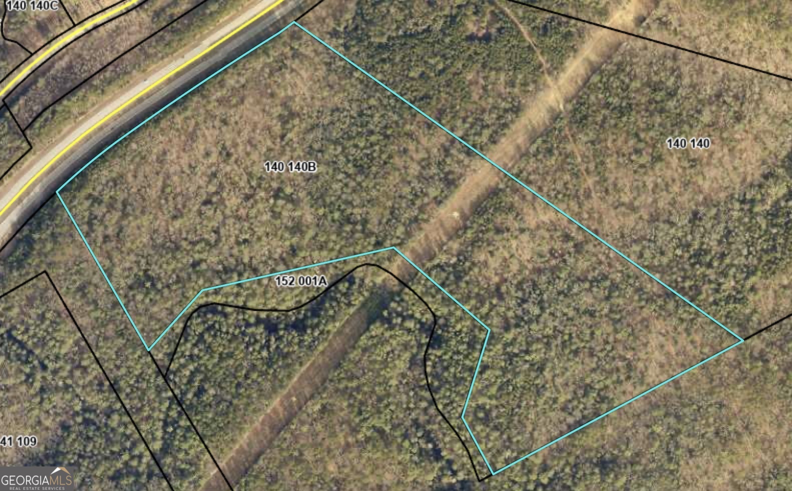 Land in Clarkesville