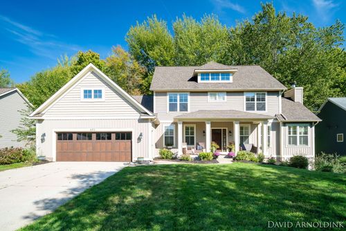 461 Island View Dr, Holland, MI, 49424-6099 | Card Image