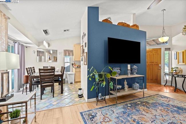 7677 Copper Cove Pl, House other with 3 bedrooms, 2 bathrooms and 1 parking in Antelope CA | Image 9
