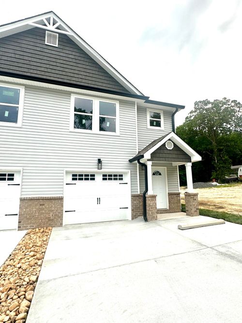 7425 Tyner Rd, Chattanooga, TN, 37421-1079 | Card Image