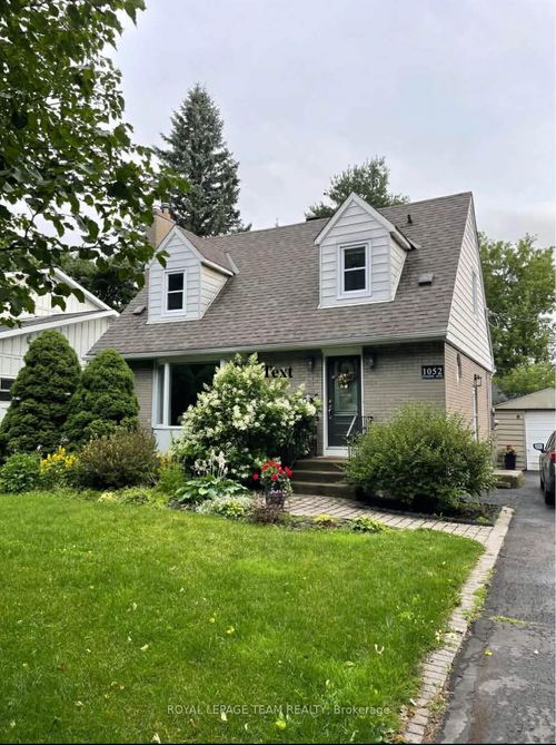 1052 Fisher Ave, Ottawa, ON, K1Z6P6 | Card Image