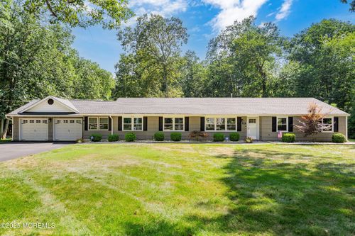 201 Paint Island Spring Rd, Clarksburg, NJ, 08510-7956 | Card Image