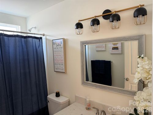 608 Wrayhill Dr, Charlotte, NC, 28262-1681 | Card Image