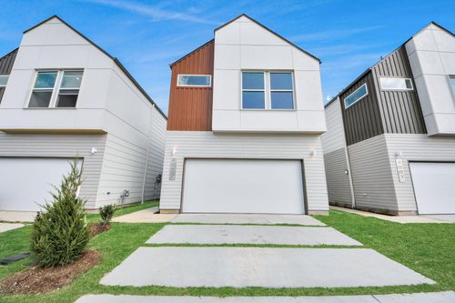 3005 Ocean Cay Dr, Houston, TX, 77047-2860 | Card Image