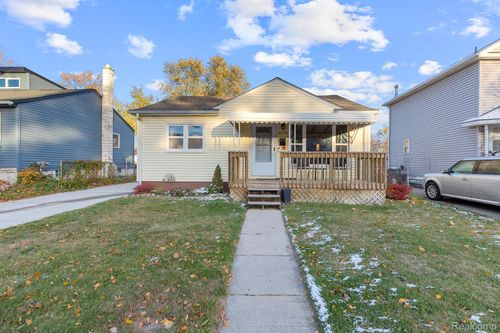 3270 Minerva St, Ferndale, MI, 48220-1098 | Card Image