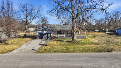 3123 S 63rd Westavenue, Tulsa, OK, 74107 | Card Image