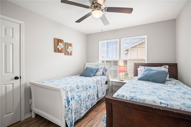 507 S Arch St, Home with 18 bedrooms, 6 bathrooms and null parking in Aransas Pass TX | Image 11