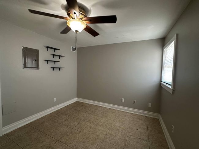 bedroom | Image 8