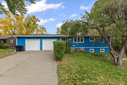 409 Riverview Dr, Monticello, MN, 55362-8617 | Card Image