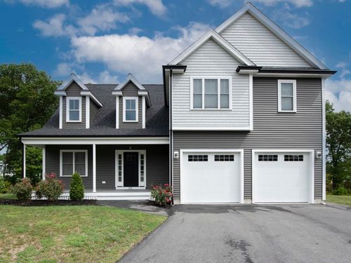 201 Cypress Dr, Brockton, MA, 02301-2983 | Card Image