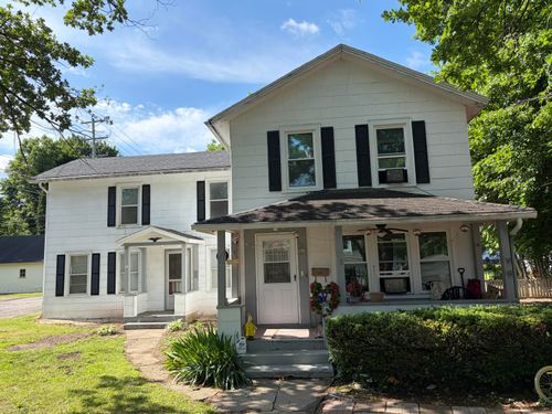 8-and10-8 E South St, Hillsdale, MI, 49242-1814 | Card Image