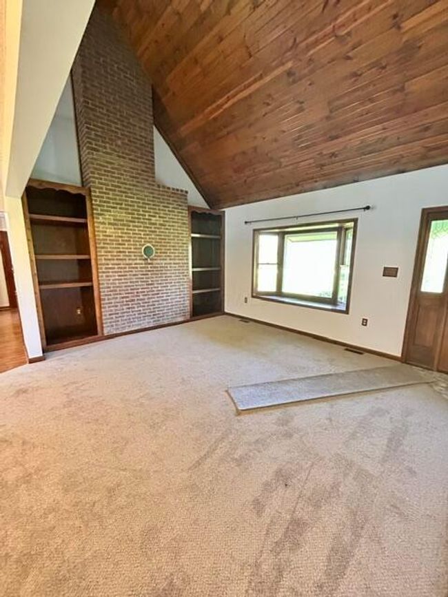 13181 Basil Rd Nw, House other with 3 bedrooms, 2 bathrooms and null parking in Baltimore OH | Image 7