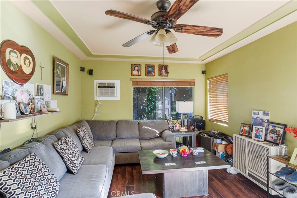 Residential Income in Los Angeles 3