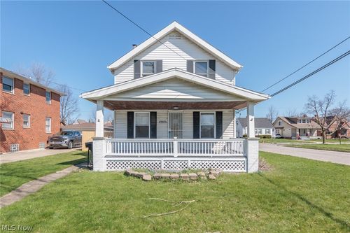 19251 Abby Ave, Euclid, OH, 44119-1738 | Card Image