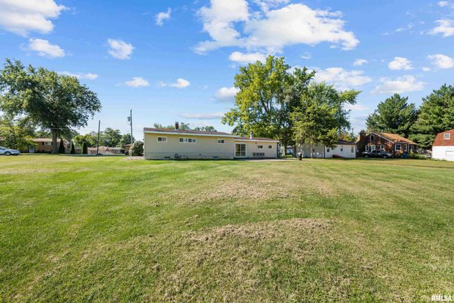 2707 56 Th Ave W, House other with 3 bedrooms, 1 bathrooms and null parking in Milan IL | Image 9