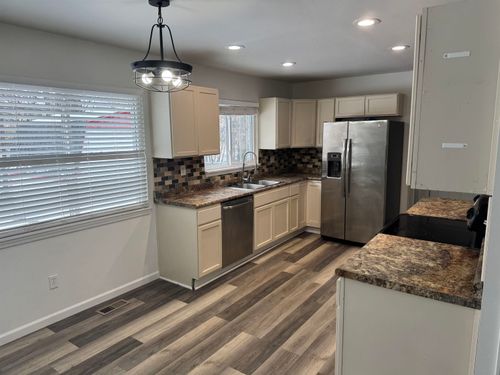 5270 Mill Wheel Dr, Grand Blanc, MI, 48439-4252 | Card Image