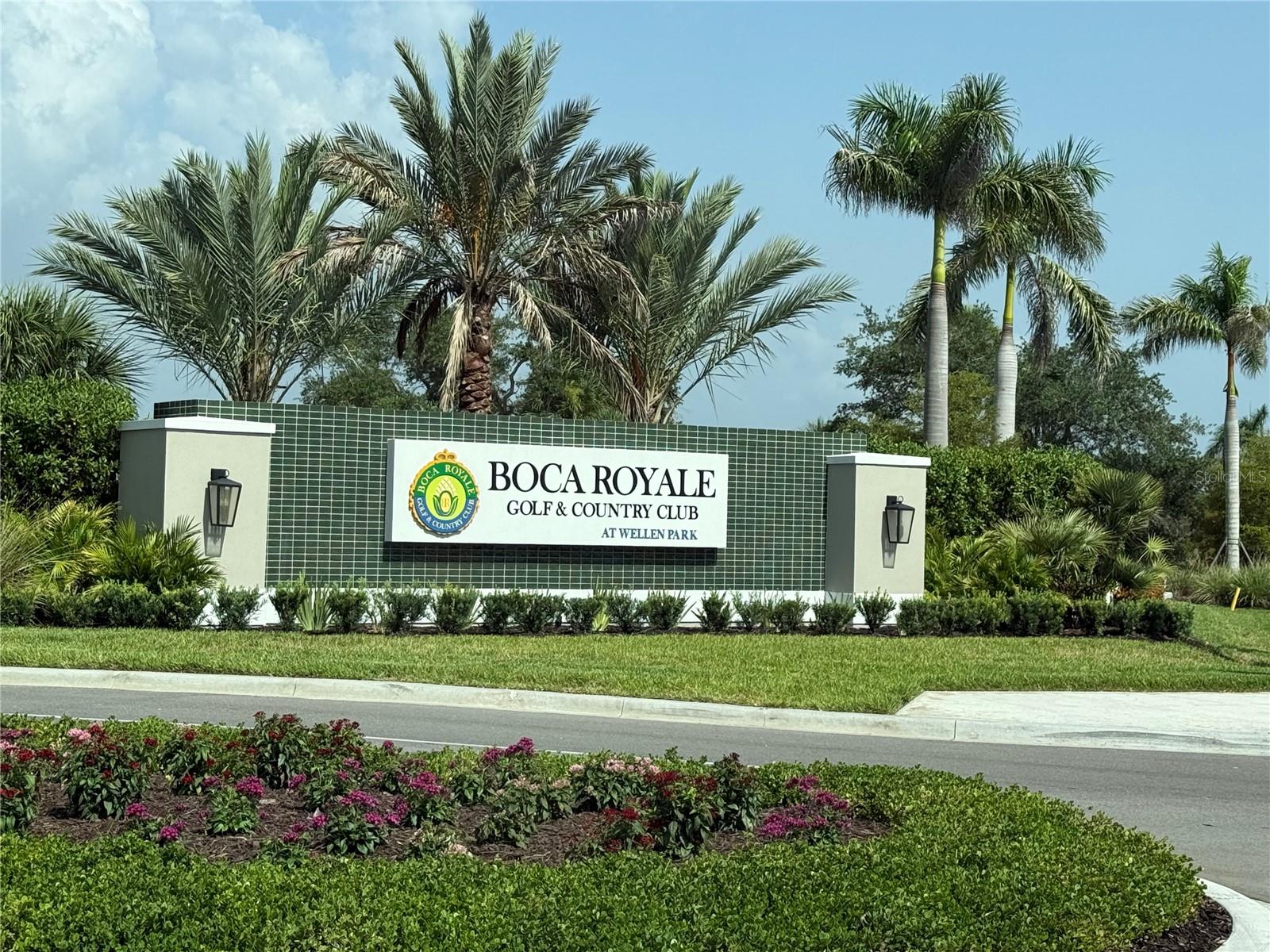 Residential in ENGLEWOOD 2