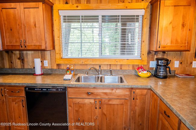 901 Main Rd, House other with 4 bedrooms, 3 bathrooms and null parking in Ruidoso NM | Image 15