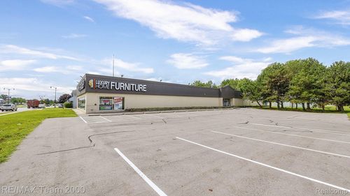 8830 Telegraph Rd, Taylor, MI, 48180-2316 | Card Image