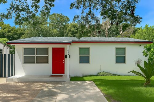 633 48th St, West Palm Beach, FL, 33407-2817 | Card Image