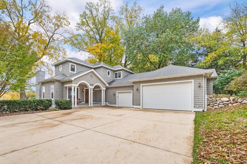 4676 E Tudor Rd, Berrien Springs, MI, 49103-9220 | Card Image