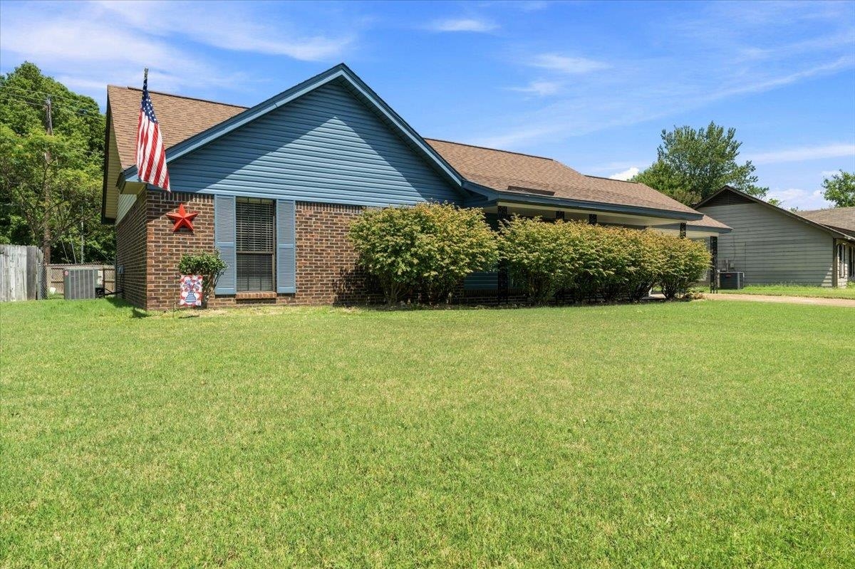 Residential in Bartlett 3