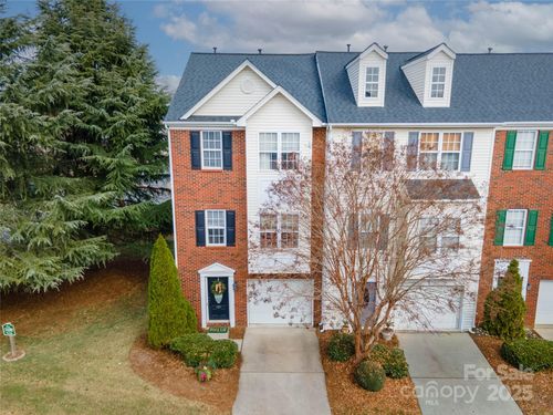 101 Rock Ridge Ln, Mount Holly, NC, 28120-1990 | Card Image