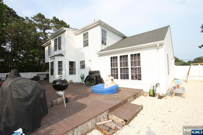 132 Sloop Rd, House other with 3 bedrooms, 3 bathrooms and null parking in Manahawkin NJ | Image 33
