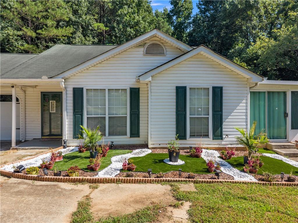 Residential in Flowery Branch