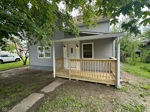 906 N Wabash Ave, Hartford City, IN, 47348-1131 | Card Image