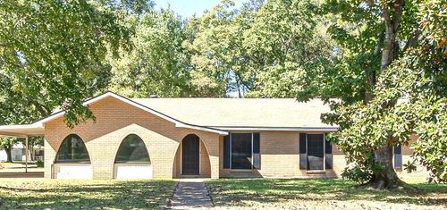 533 Stephen Cir, Alexandria, LA, 71303-2127 | Card Image