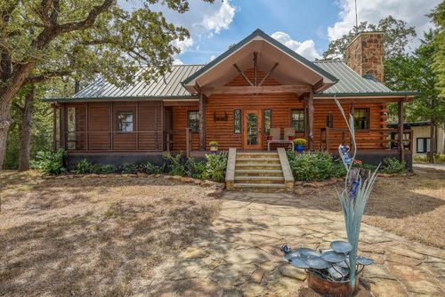 4541 Red Hollow Rd, Smithville, TX, 78957-2457 | Card Image