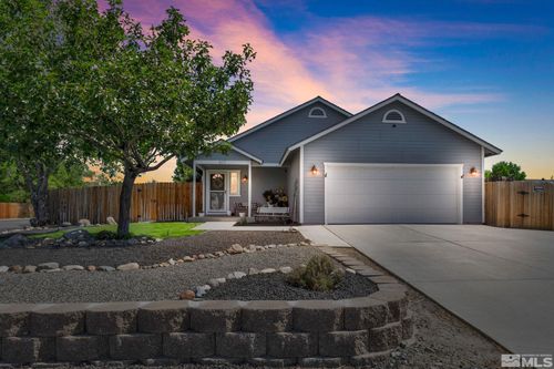 607 Blue Rock, Gardnerville, NV, 89460 | Card Image