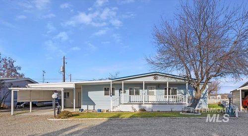 11 Blue Spruce Dr, Hagerman, ID, 83332-5025 | Card Image