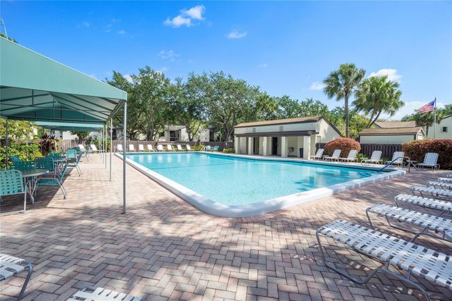 4306 Carambola Cir N, Townhouse with 2 bedrooms, 3 bathrooms and null parking in Coconut Creek FL | Image 37