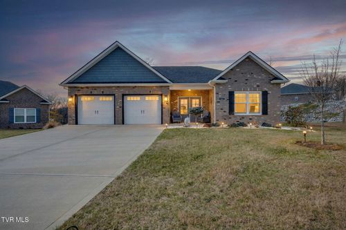 148 Mountain View Cir, Piney Flats, TN, 37686-4137 | Card Image
