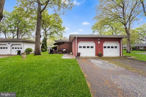 20 Court B, Brick, NJ, 08724-2860 | Card Image
