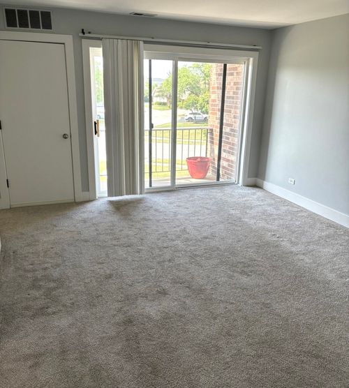apt-204-14949 Lakeview Dr, Orland Park, IL, 60462-3356 | Card Image