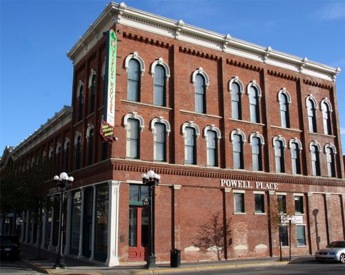 200 Main Street, La Crosse, WI, 54601 | Card Image