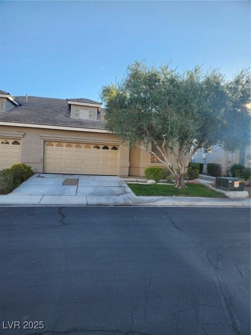 9238 Alpine Bliss St, Las Vegas, NV, 89123-2985 | Card Image