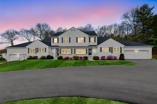 8-8 Aspen Way, Franklin, MA, 02038-3935 | Card Image