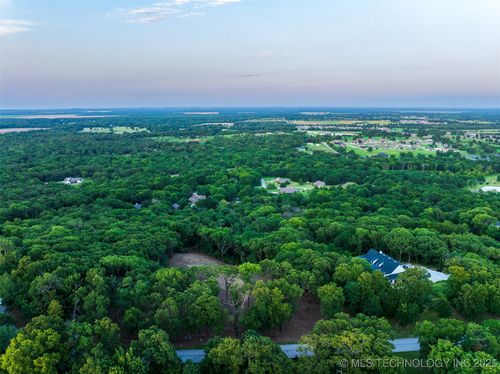 2 S 298th East Ave, Broken Arrow, OK, 74014 | Card Image