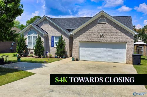 403 E Charlotte Ave, Scottsboro, AL, 35768-1913 | Card Image