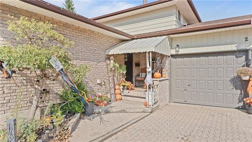 26 Westbrier Knoll, Brantford, ON, N3R5W1 | Card Image